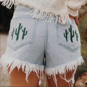 Show me your mumu Wyoming High Waist Cutoff Shorts 30